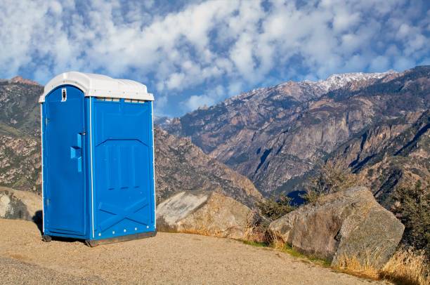 Porta potty delivery and setup in Deale, MD